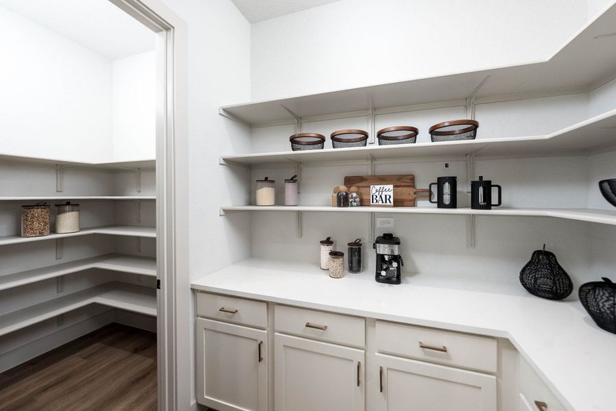 Furnished interior in a model home at Weltner Farms 60’s in New Braunfels (Image 43).