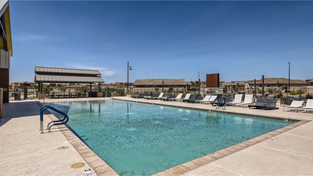 Warner Meadow Swimming pool close up