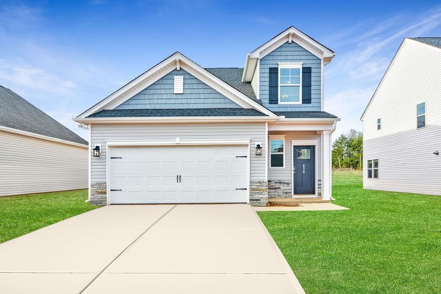 Front exterior of a home in the Ashwood Meadows community, located in Boiling Springs, SC (Image 2).