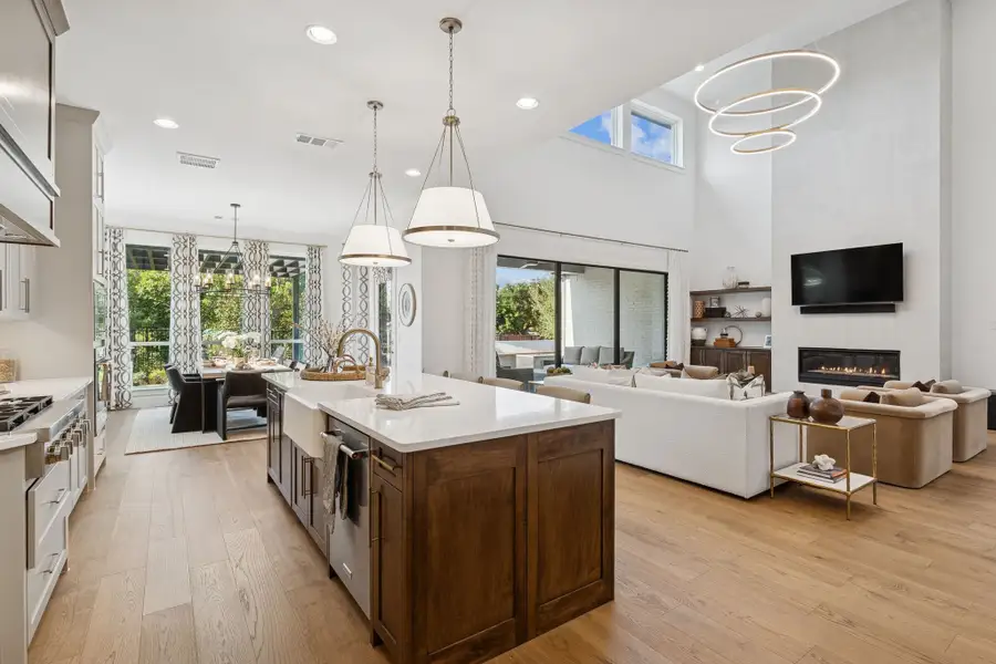 Plan 1640 Kitchen - Bella Casa Model Photo Plan 1640 Kitchen - Bella Casa Model Photo