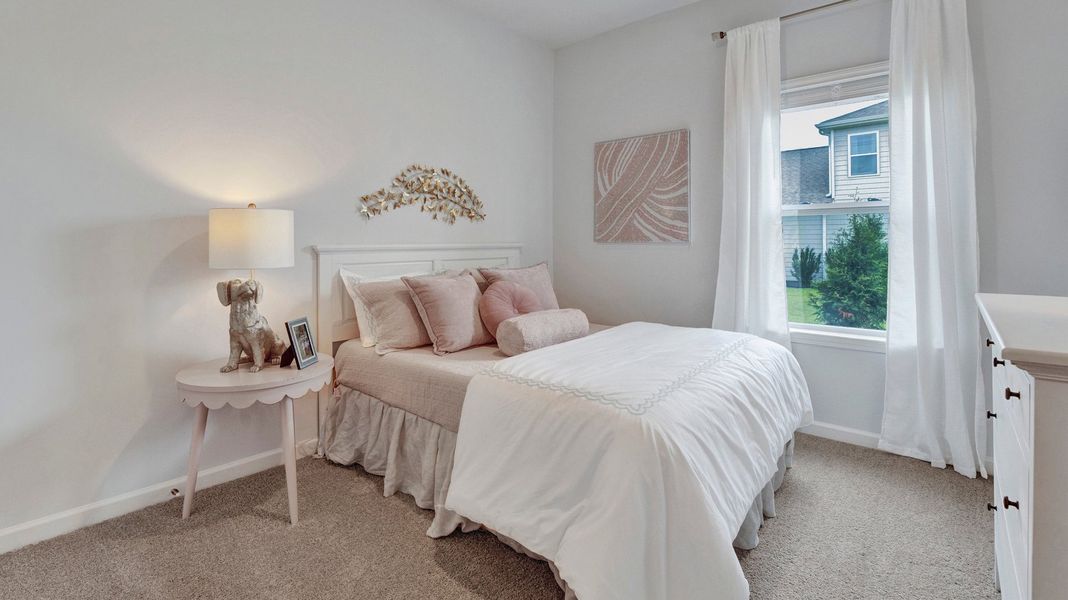 Furnished interior in a model home at Riverwood Gardens in Oakland (Image 30).