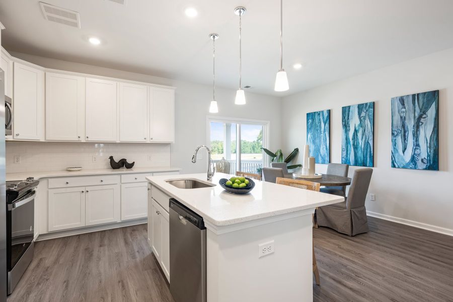 Bailey's Cove Townhomes New Homes in Hilton Head Island, SC. - Slide 4 Bailey's Cove Townhomes New Homes in Hilton Head Island, SC. - Slide 4