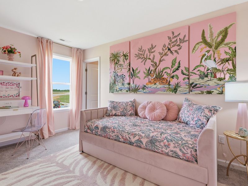 Russell | Secondary Bedroom