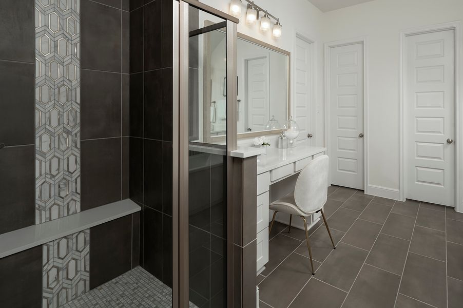 Furnished interior in a model home at Meridiana 60' in Manvel (Image 34).