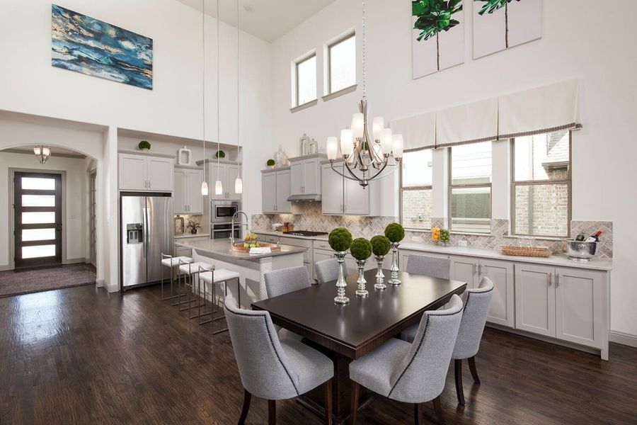 Image 3 of the Viridian Executive Series community in Euless, TX.