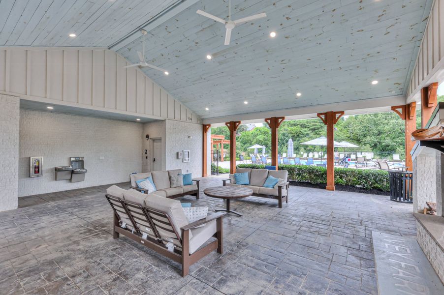 Community Pavilion & Pool