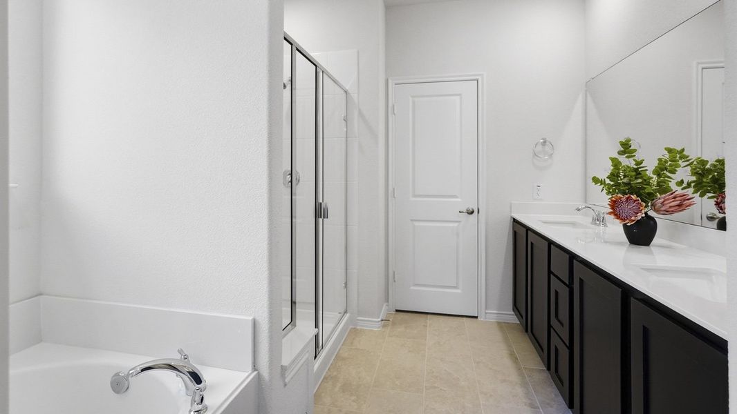 Furnished interior in a model home at The Woods at Lindsey Place in Anna (Image 67).