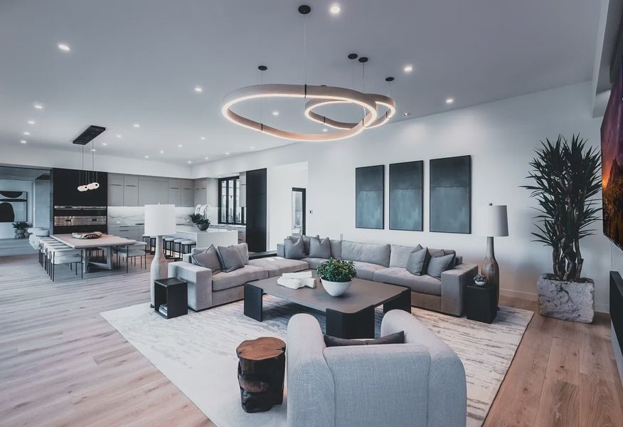 7533 Model Great Room - 10 of 14