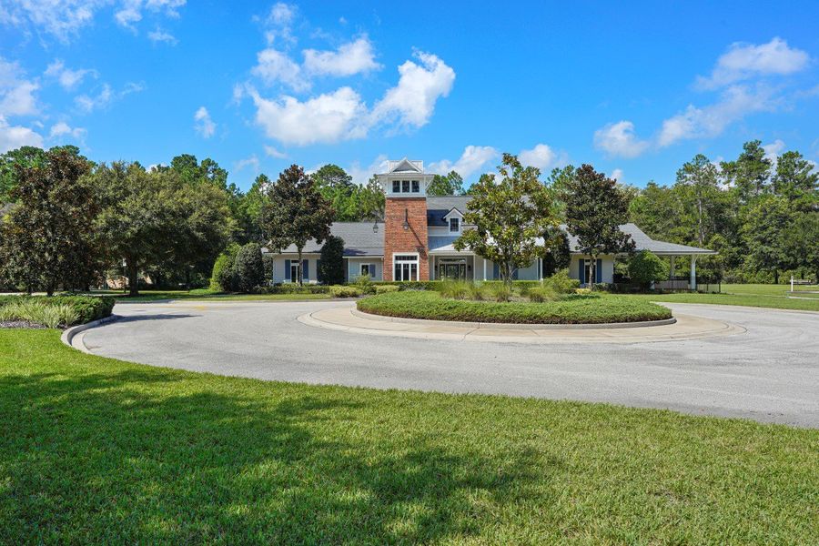 Front exterior of a home in the Amelia Walk community, located in Fernandina Beach, FL (Image 11).