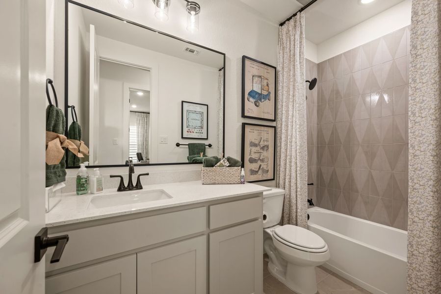 Furnished interior in a model home at Settlers Glen in New Fairview (Image 29). Furnished interior in a model home at Settlers Glen in New Fairview (Image 29).