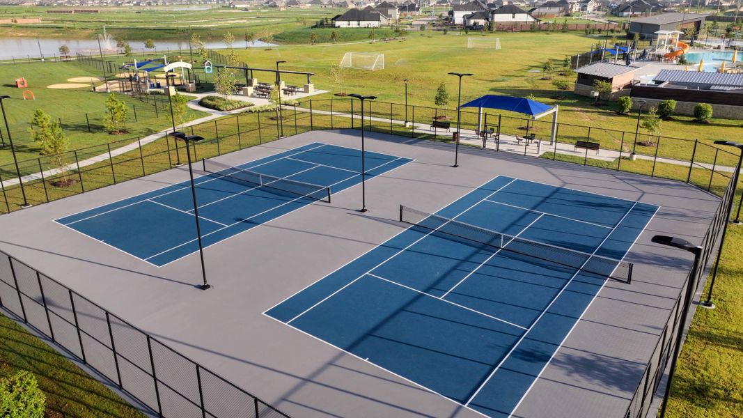 Community amenity available to residents of Sunterra: Founders in Katy (Image 9).
