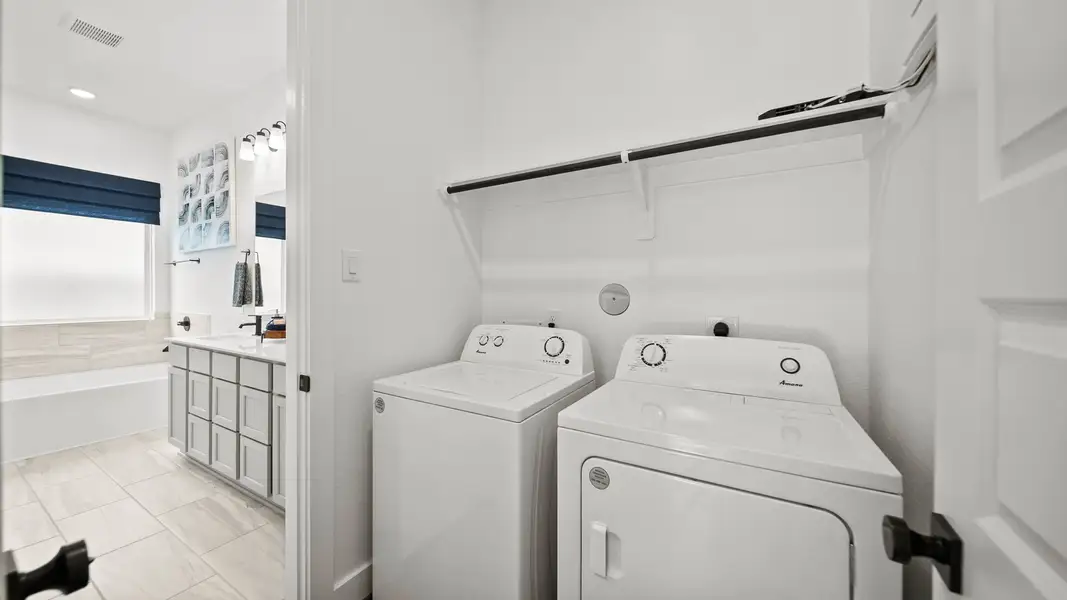 Sorella - Olive lll Model Photo Sorella - Olive lll Model Photo