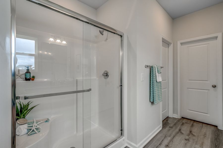 Gwinnett | Primary Bathroom Gwinnett | Primary Bathroom