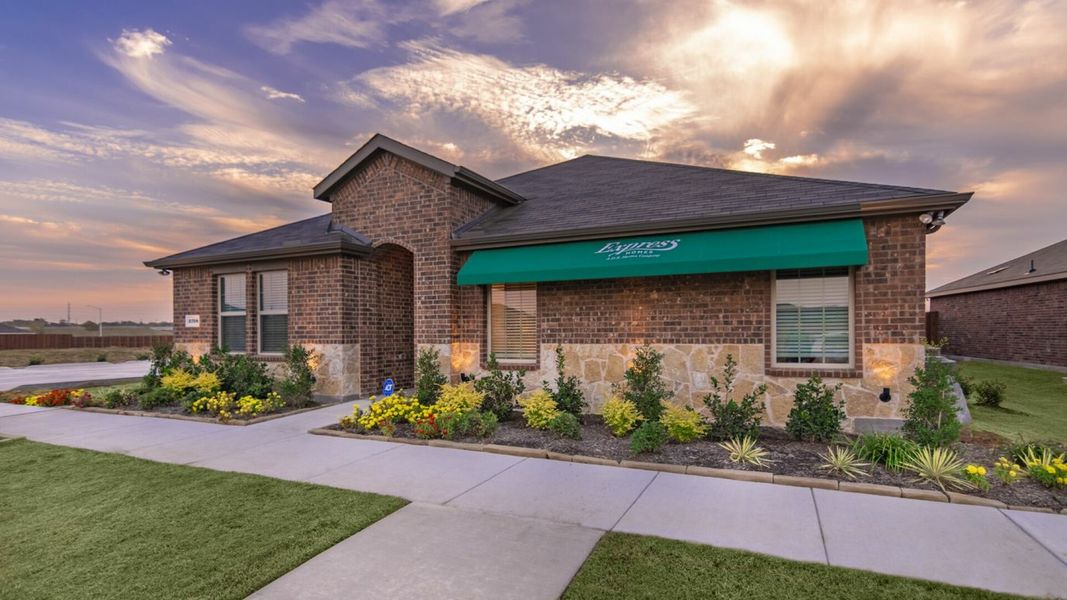 Image 3 of the Sherman Crossing community in Denton, TX.