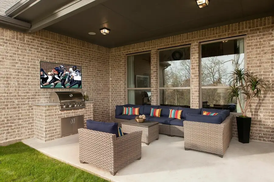 Image 6 of the Barrington at Lantana 60S community in Lantana, TX.