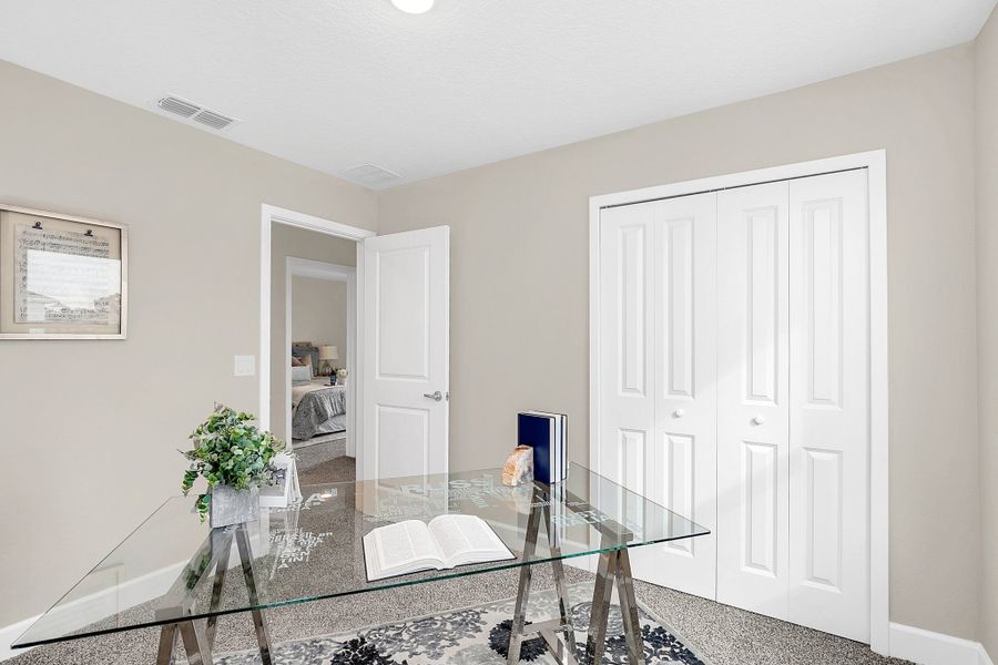 Image 37 of the River's Edge community in Conroe, TX.