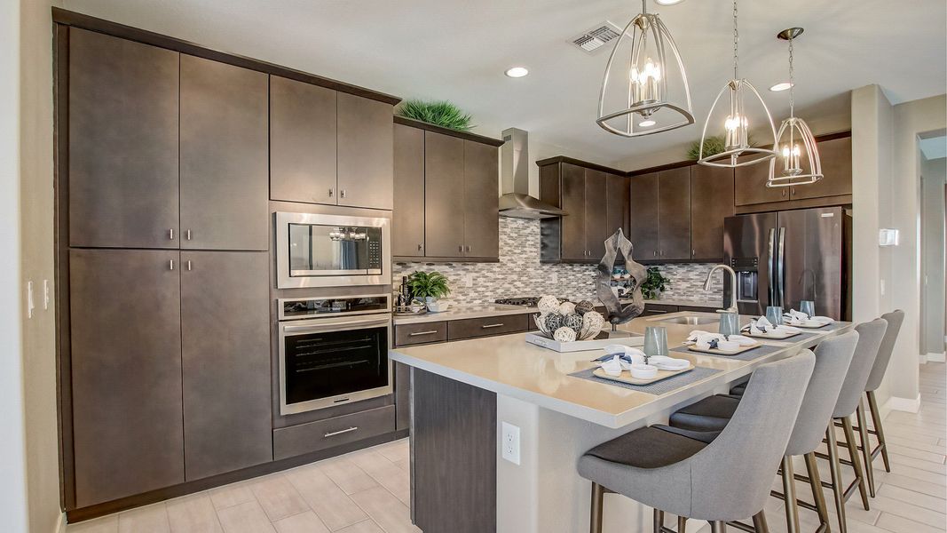 Furnished interior in a model home at The Lakes at Rancho El Dorado in Maricopa (Image 40). Furnished interior in a model home at The Lakes at Rancho El Dorado in Maricopa (Image 40).