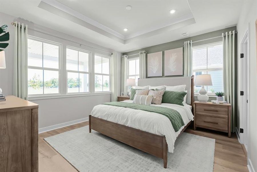 RELAX IN FIRST FLOOR SUITES DESIGNED FOR COMFORT, EASY LIVING, AND CONVENIENCE