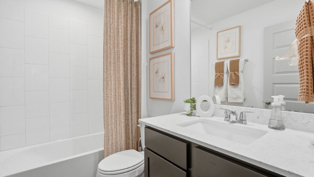 Furnished interior in a model home at Highland Village in Nome (Image 22).