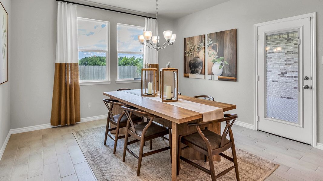 Furnished interior in a model home at Country Meadows in Thorndale (Image 14).