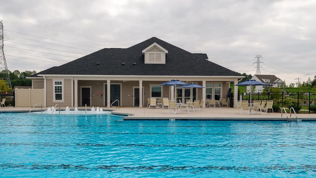 Front exterior of a home in the Laurelbrook community, located in Sherrills Ford, NC (Image 14).