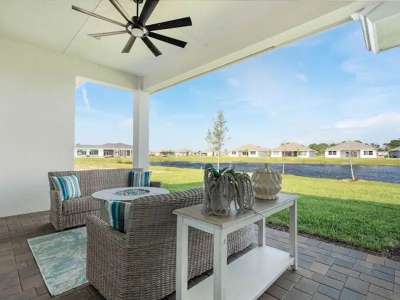 Exterior details of a home in High Pointe, Vero Beach (Image 8).