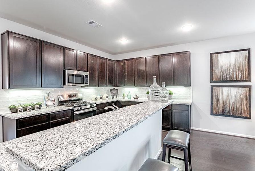 Image 6 of the Lynnwood community in Baytown, TX.