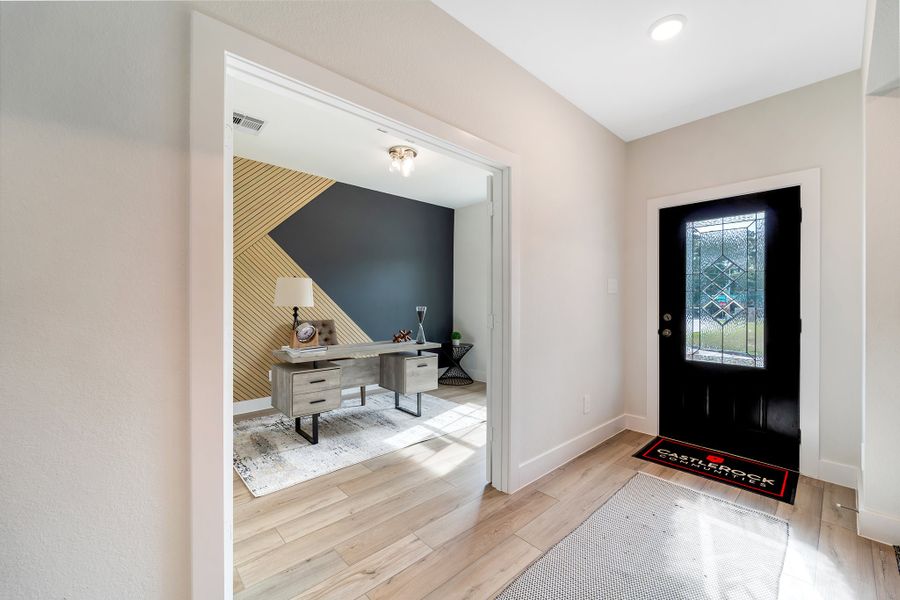 Furnished interior in a model home at Glen Oaks in Magnolia (Image 5). Furnished interior in a model home at Glen Oaks in Magnolia (Image 5).