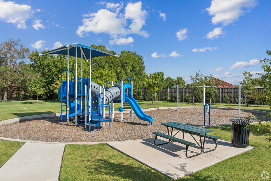 Community amenity available to residents of Lake Shore Village in Rowlett (Image 3).