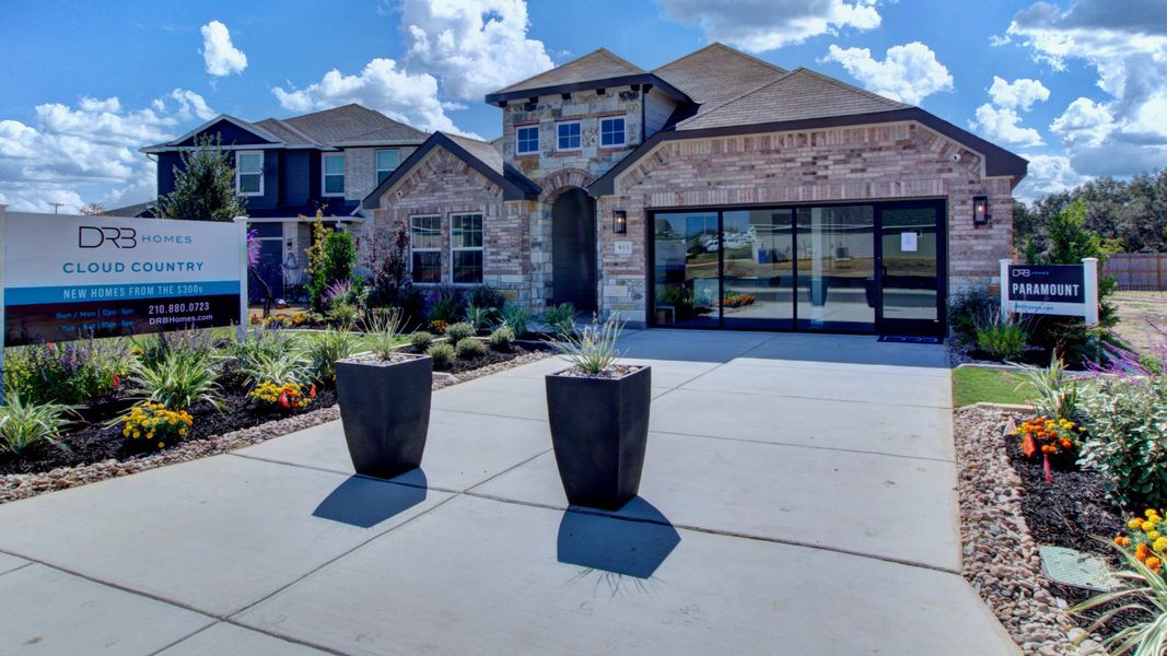 Image 50 of the Cloud Country community in New Braunfels, TX.