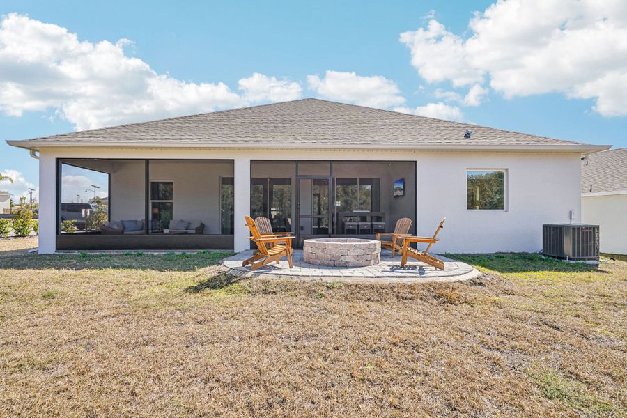 Exterior details of a home in The Reserve At Hammock Oaks, Lady Lake (Image 3).