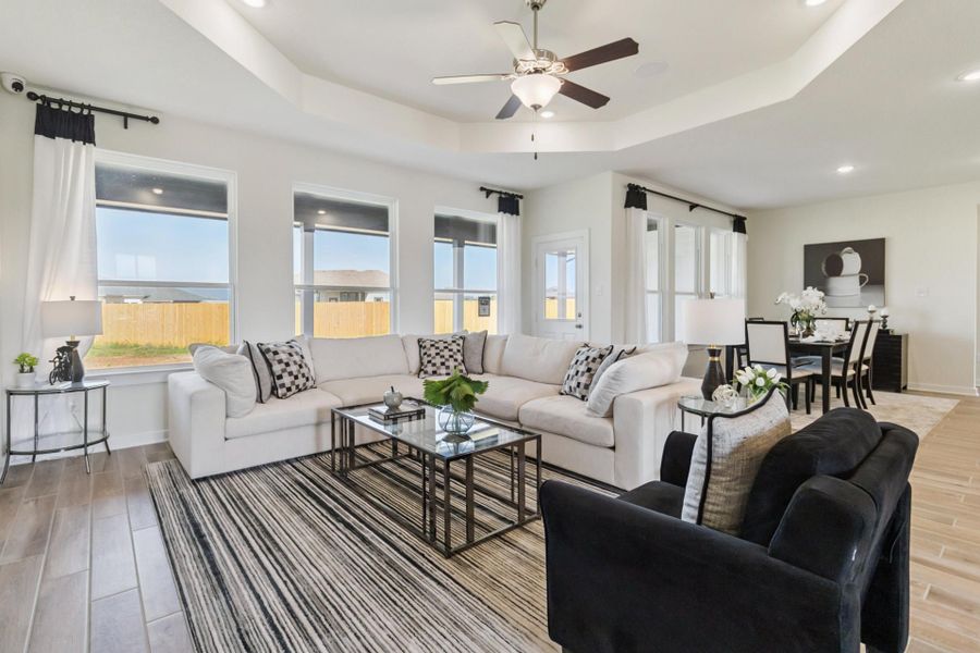 1651 Vista View - Madison - Bonita Vista Model - Family Room 1651 Vista View - Madison - Bonita Vista Model - Family Room