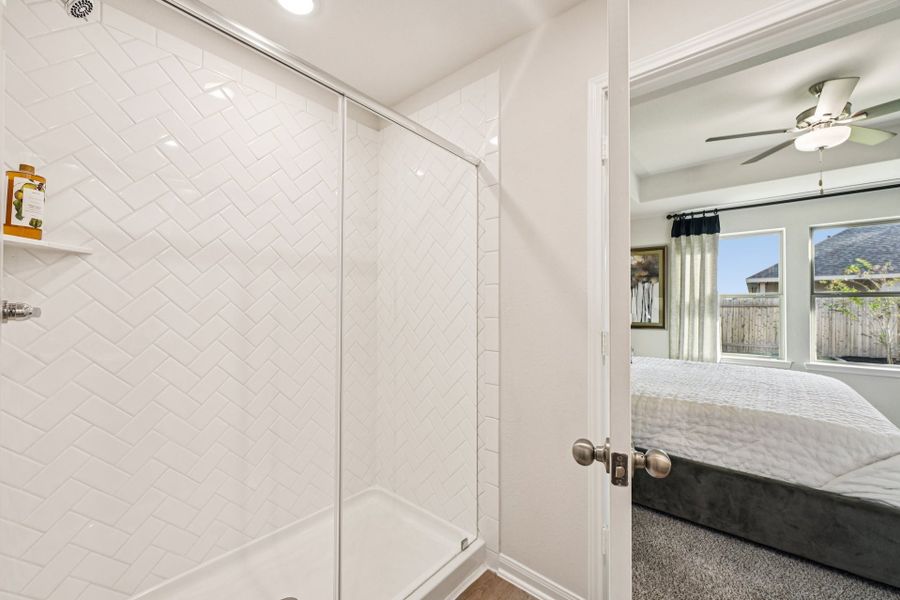 The Landing Model Home - Telluride - Primary Bathroom