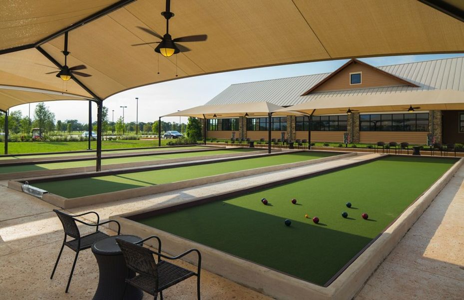 Image 6 of the Del Webb Sweetgrass community in Richmond, TX.