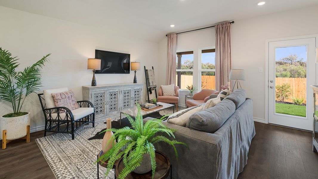 Image 14 of the Oak Creek Estates community in New Braunfels, TX.