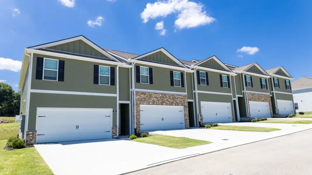 Front exterior of a home in the Blair Ridge community, located in La Vergne, TN (Image 11).
