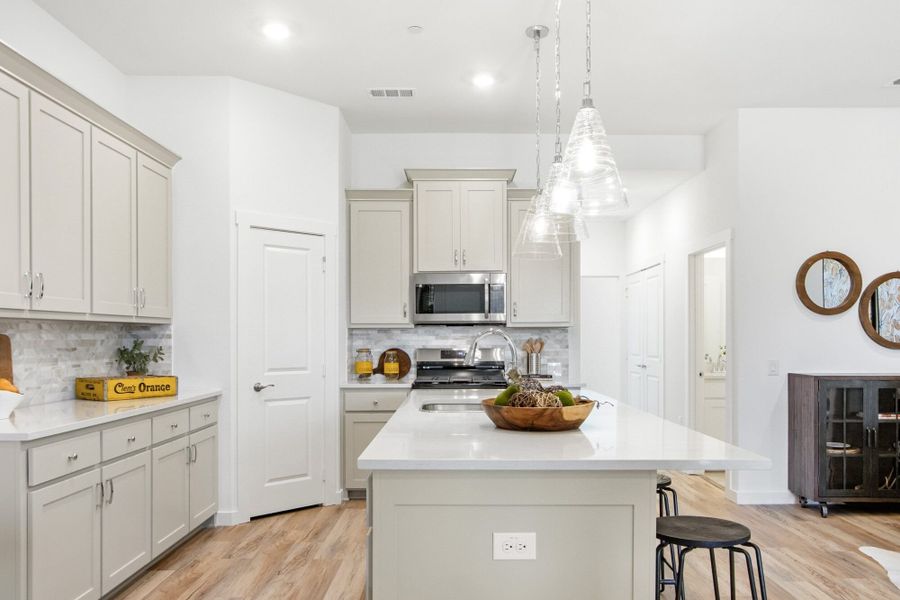 Mira Lagos Villas,75054 Mira Lagos Villas,75054