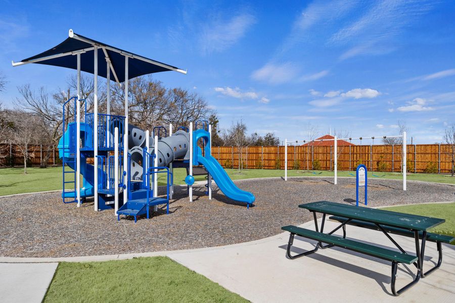 Community amenity available to residents of Lake Shore Village in Rowlett (Image 3).