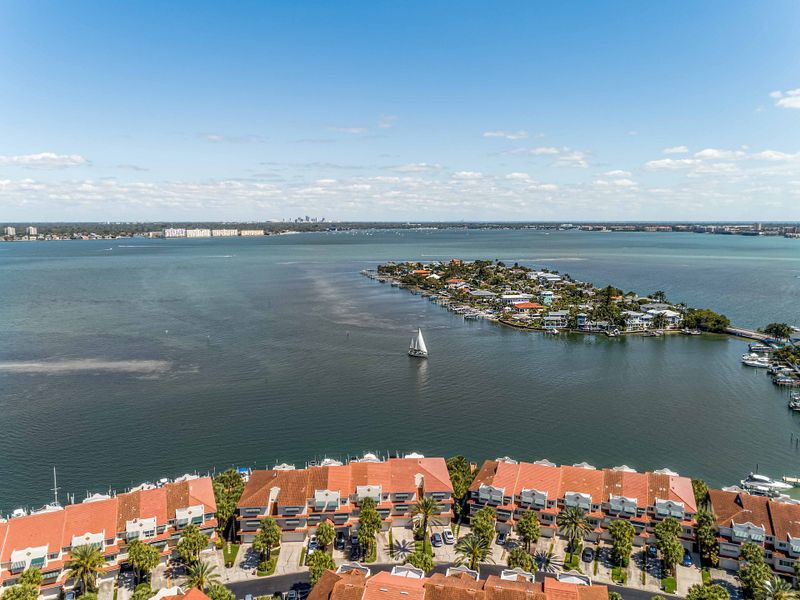 Image 29 of the Isles At Bayview community in Parrish, FL.