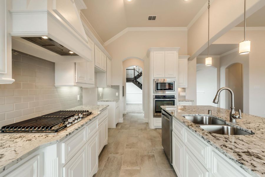 Image 7 of the Villas at Twin Creeks community in Allen, TX. Image 7 of the Villas at Twin Creeks community in Allen, TX.