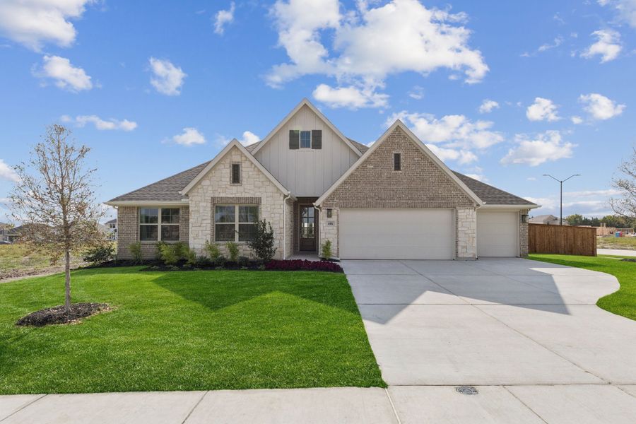 Front exterior of a home in the Dove Hollow community, located in Waxahachie, TX (Image 2).