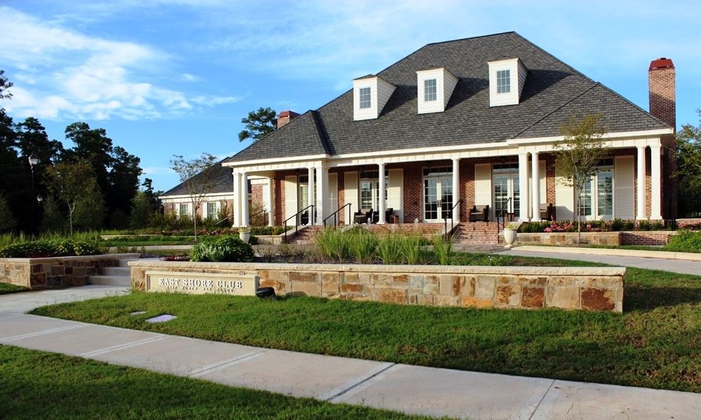 Image 16 of the The Woodlands, The VUE at East Shore - Darling community in Walnut Springs, TX.