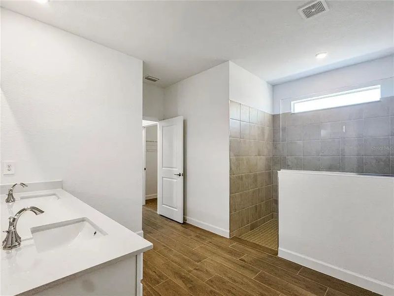 Furnished interior in a model home at Harbor East: Executive Homes in Port Charlotte (Image 4).