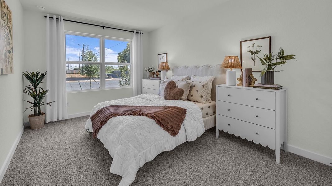 Furnished interior in a model home at Sonoma Oaks in Fredericksburg (Image 6).