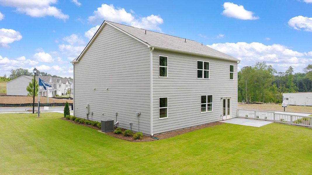 Exterior details of a home in Braselton Village, Braselton (Image 6).
