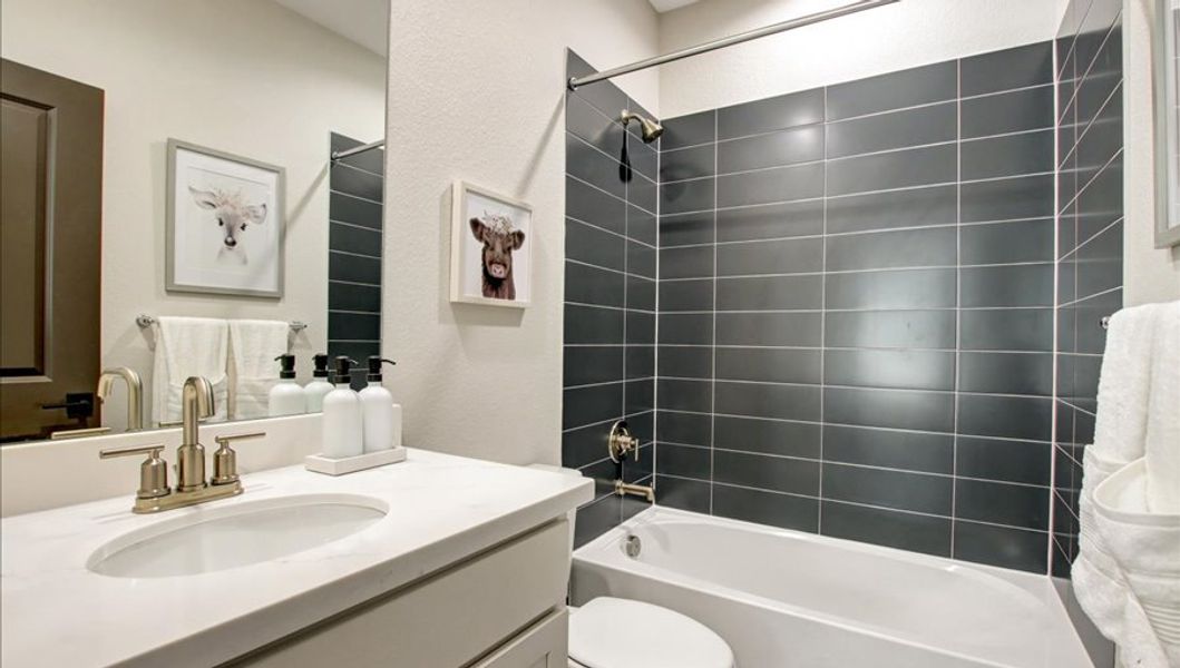 Image 58 of the Sunterra 40 community in Katy, TX.