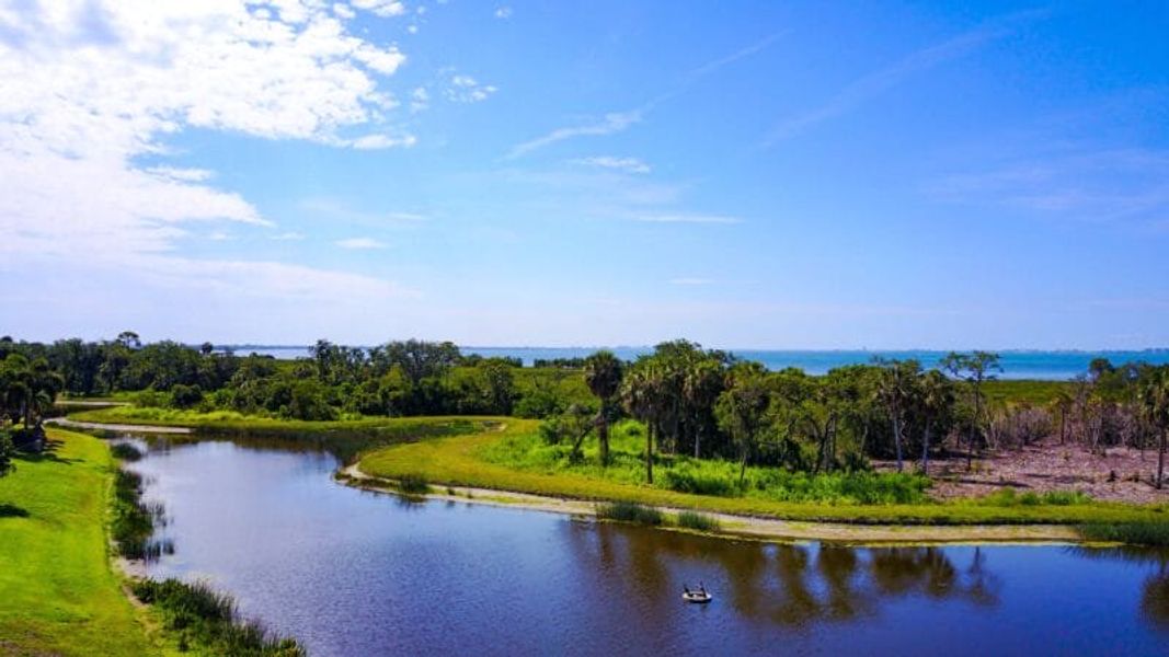 Natural surroundings and green spaces near Legends Bay in Bradenton, FL (Image 156). Natural surroundings and green spaces near Legends Bay in Bradenton, FL (Image 156).