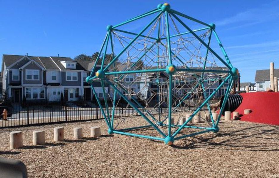 Community amenity available to residents of Wendell Falls in Wendell (Image 14).