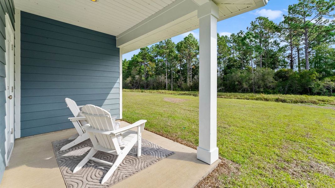 Exterior details of a home in Buffer Farms, Port Saint Joe (Image 15).