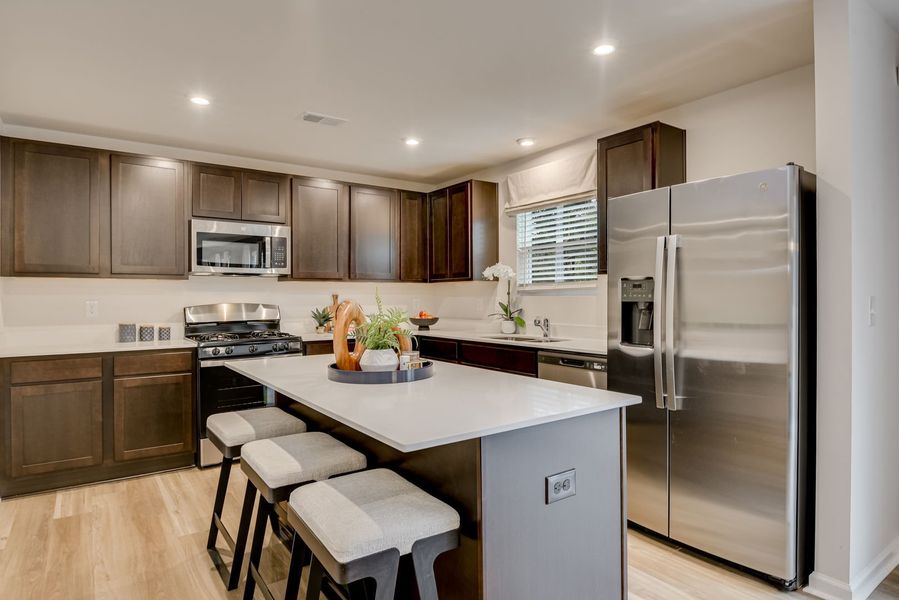 Gather, cook, and create lasting memories in this stunning kitchen Gather, cook, and create lasting memories in this stunning kitchen